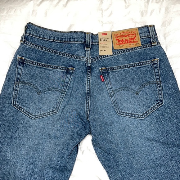 NWT Levi’s Distressed 541 Athletic Taper - Picture 2 of 13